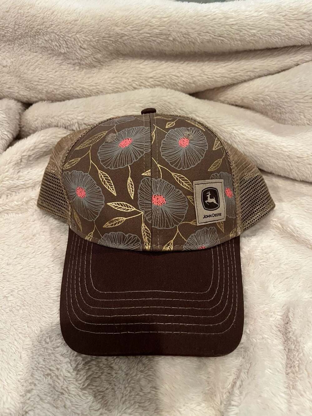 John Deere Women's Floral Print Mesh Back Trucker Hat